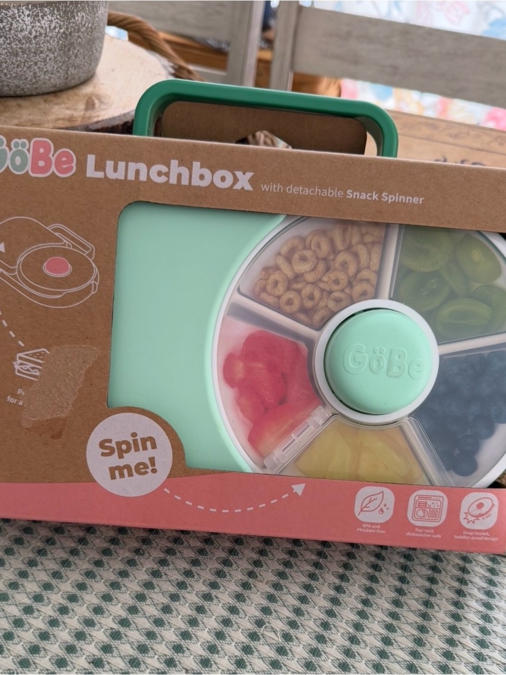 GoBe Kids Lunchbox Mint Green Detachable Snack Spinner Bento Box